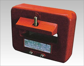 LMZB-0.66型电流互感器